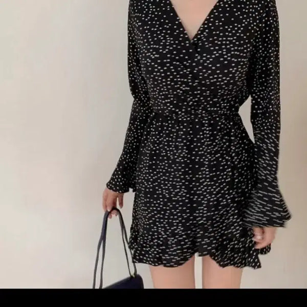 [BUNJANG] Lilly & Co V-Neck Dot Dress / 리리앤코 브이넥 도트 원피스(허리끈 포함)