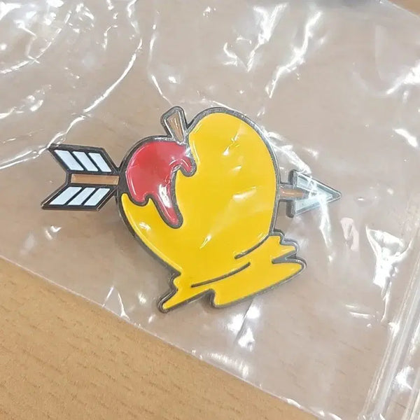 [BUNJANG] Jamtteul Golden Apple Badge / 잠뜰 블라인드 황금사과 뱃지 팝니다!