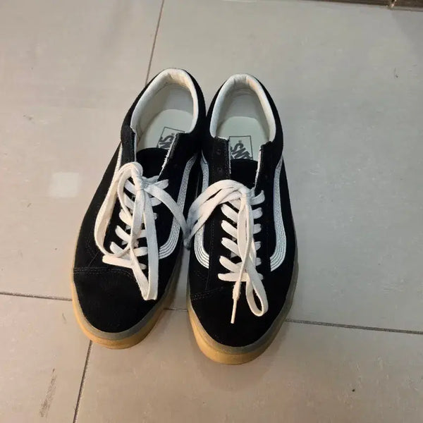 [BUNJANG] Vans Style 36 Black Sneakers / 반스 스타일 36 블랙 280