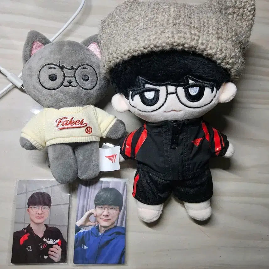 [BUNJANG] T1 Faker Onesti Doll Photocard Bundle Set / 페이커 온세티 인형 포카