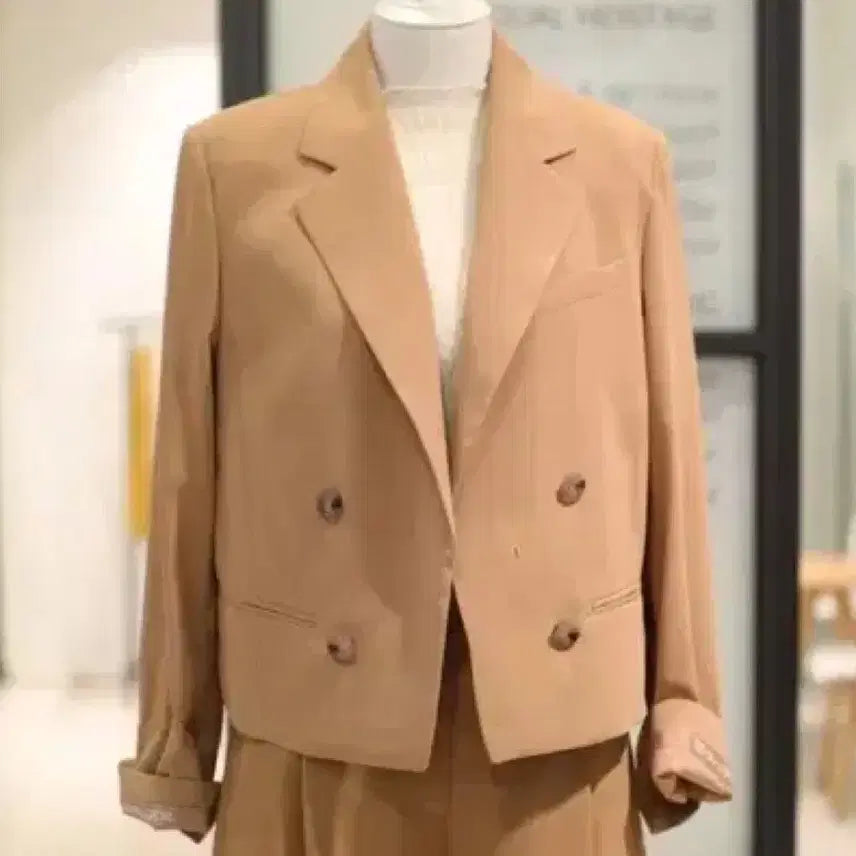 [BUNJANG] Deuel Double Breasted Crop Blazer Beige 55 / 듀엘 크롭 셋업 더블 자켓 베이지 55사이즈
