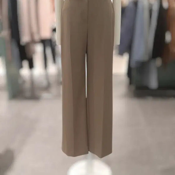 [BUNJANG] List Women's Brown Straight-Fit Trousers / 리스트 여성 하의
