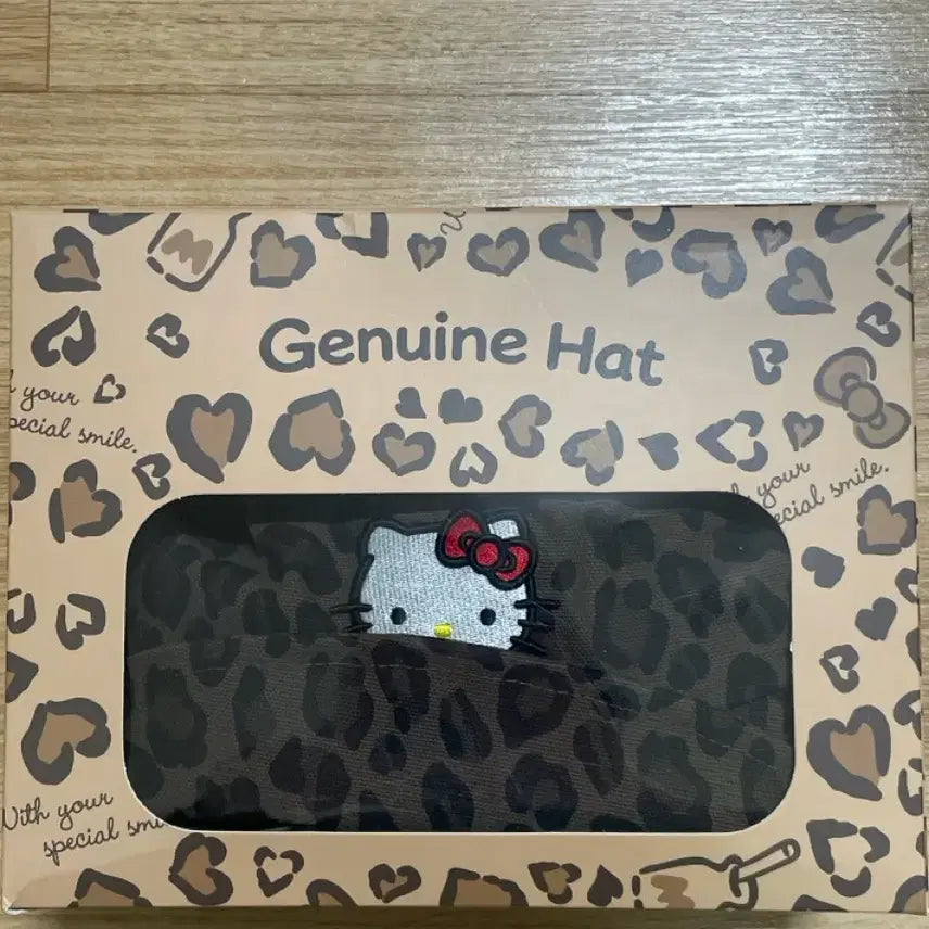 [BUNJANG] Hello Kitty Leopard Bucket Hat / 헬로키티 레오파드 버킷햇
