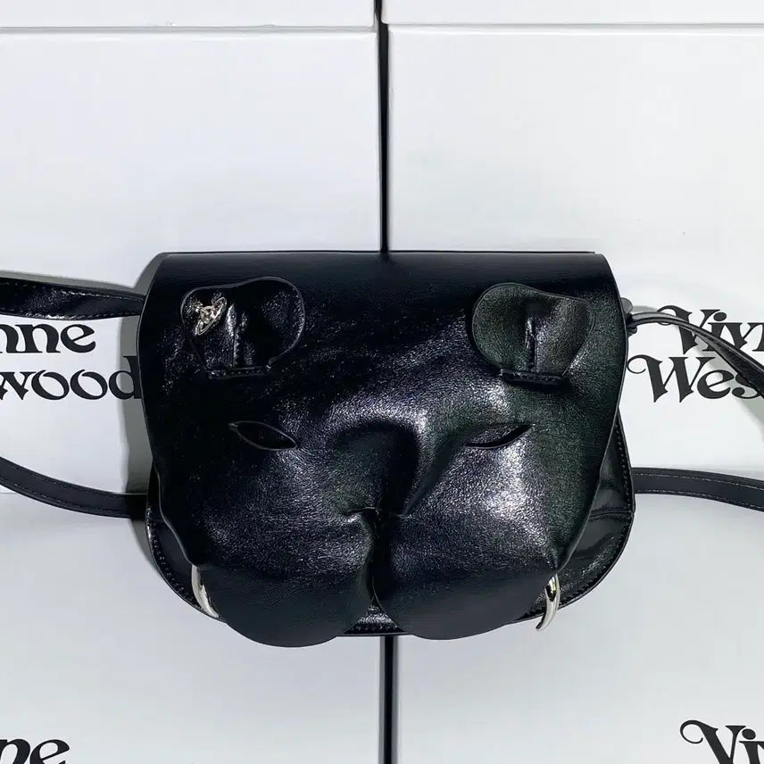 [BUNJANG] Vivienne Westwood Black Cowhide Clutch Shoulder Bag / 비비안웨스트우드 클러치백 숄더백 블랙 소가죽