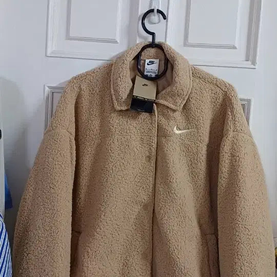 [BUNJANG] Nike Women's Kaleid Sherpa Jacket Loose Fit / 나이키 여성 컬레이드 하이파일 쉐르파 자켓 루즈핏