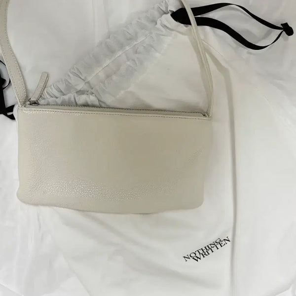 [BUNJANG] Nothing Written Cream Shoulder Bag / 낫띵리튼 크림 숄더백