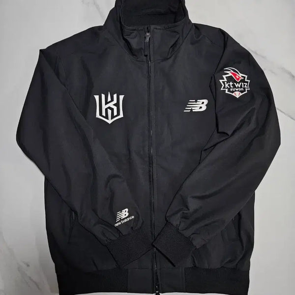 [BUNJANG] KT Wiz New Balance Jumper (Size M/95) / KT 위즈 뉴발란스 점퍼