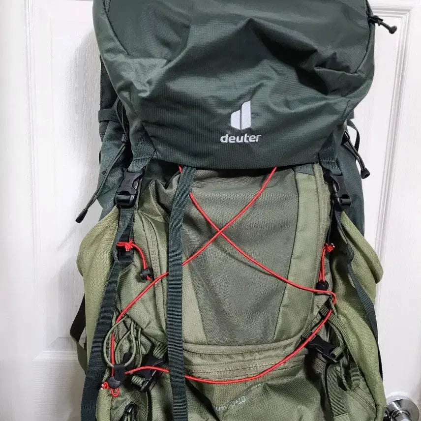[BUNJANG] Deuter Futura Air Trek 50+10 Backpack / 도이터 푸트라 에어트랙50+10