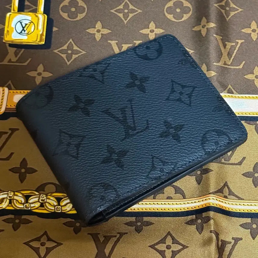 [BUNJANG] Louis Vuitton Midnight Monogram Multiple Wallet / -당일발송-루이비통 미드나잇 모노그램 멀티플 월릿/반지갑