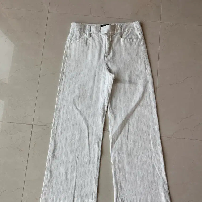 [BUNJANG] Banana Republic Women's White Stripe Cotton Wide Pants Size P2 / 바나나 리퍼블릭 화이트 스트라이프 팬츠