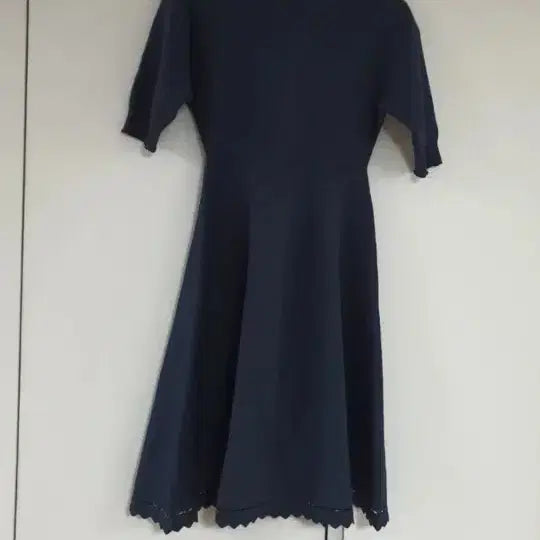 [BUNJANG] Hanseom Mine Knit Flare Dress / 한섬 마인 니트 플레어 원피스