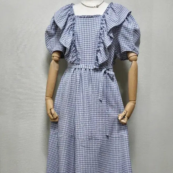 [BUNJANG] G-Cut Ruffle Square Neck Long Dress / 지컷 프릴 스퀘어넥 원피스 55