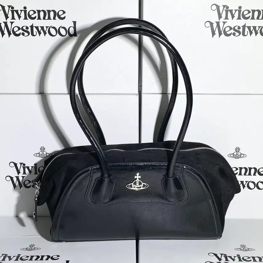 [BUNJANG] Vivienne Westwood Clutch Bag Black Gold Hardware / 비비안웨스트우드 클러치백 블랙 금장