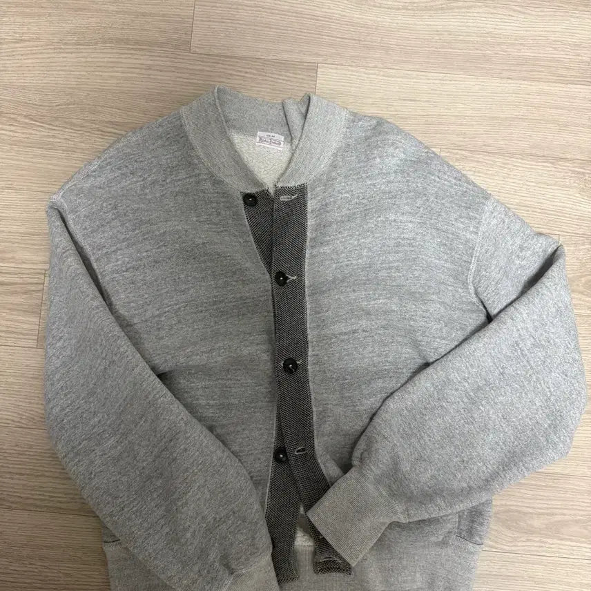 [BUNJANG] Etlao Sweat Cardigan / 엣라코 스웻 가디건