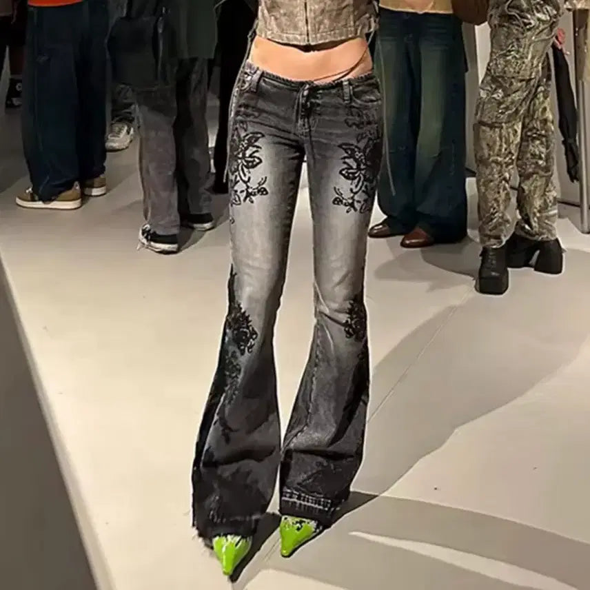 [BUNJANG] Y2K Vintage Low-Rise Flower Bootcut Jeans / y2k 빈티지 로우라이즈 플라워 부츠컷