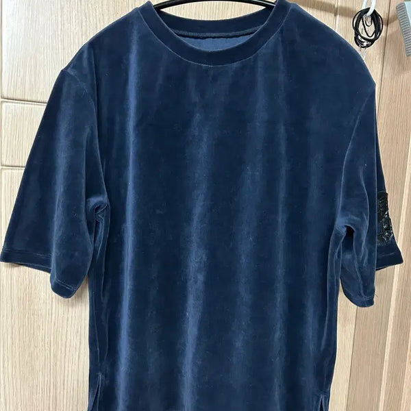 [BUNJANG] Benetton Velour Short Sleeve T-shirt / 베네통 벨루아 반팔 티셔츠 네이비 원사이즈