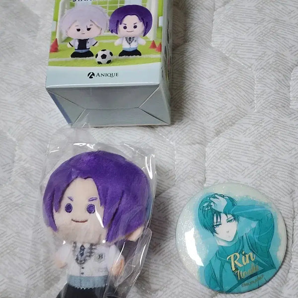 [BUNJANG] Blue Lock Itoshi Rin School Uniform Nui Plush & Badge Set / 블루록 키노코스 미니 레오 교복 누이 인형 이토시 린 뱃지