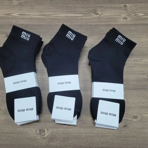 [BUNJANG] Miu Miu Women's Ankle Socks (12 Pairs) / 미우미우 여자 단목양말 12켤레