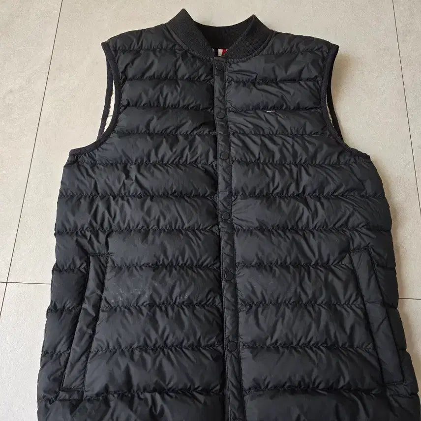 [BUNJANG] Tommy Jeans Lightweight Padded Vest XS / 타미진스 경량 패딩 조끼 XS 55