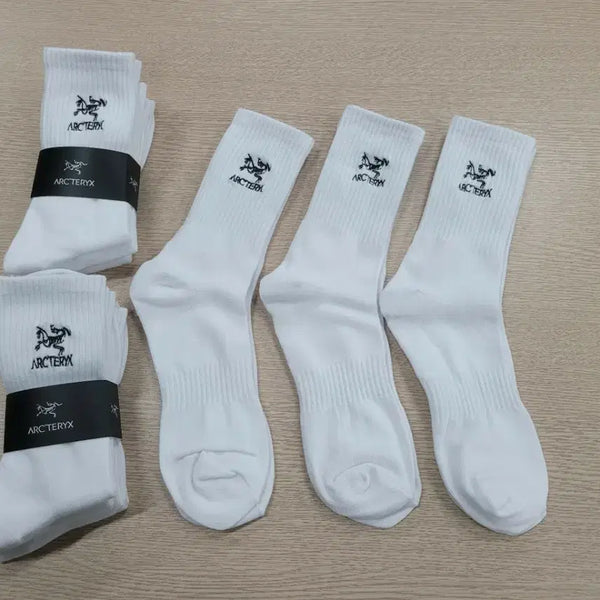 [BUNJANG] Arc'teryx Women's Socks (9 Pairs) / 아크테릭스 여자 양말 9켤레