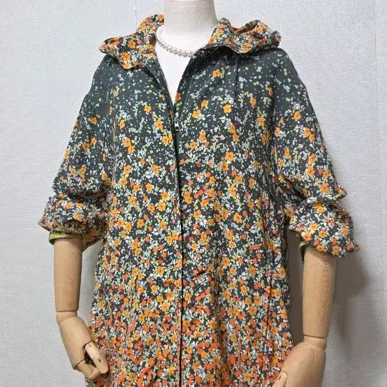 [BUNJANG] O'Lilly Floral Print Hooded Jumper / 오일릴리 후드점퍼
