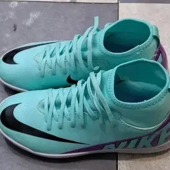 [BUNJANG] Nike (220) Shoes / 나이키(220)