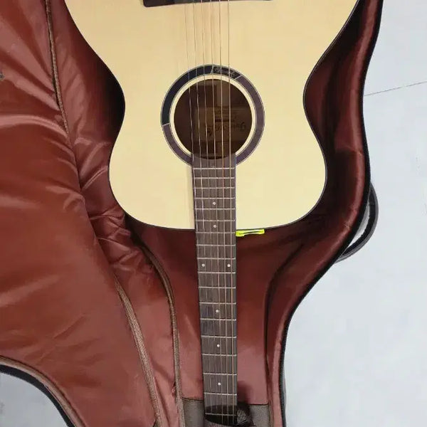 [BUNJANG] Sophia Acoustic Guitar Beginner Set with Gig Bag / Sophia Guitar 통기타 가방 포함 입문용 기타