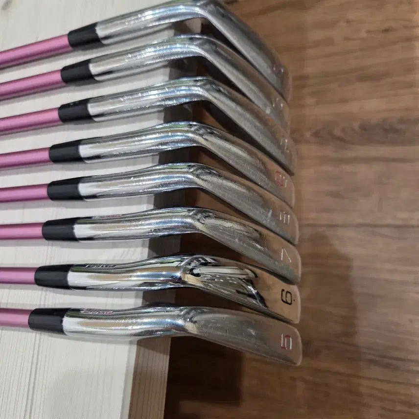 [BUNJANG] Mizuno Women's 8-Iron Set / 미즈노 여성용8아이언 세트