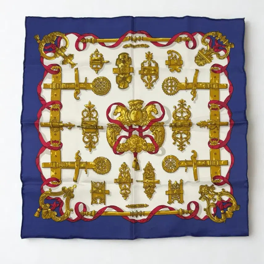 [BUNJANG] Hermes Ferronnerie Silk Scarf / [A급/정품]에르메스 실크스카프 철세공 까레45