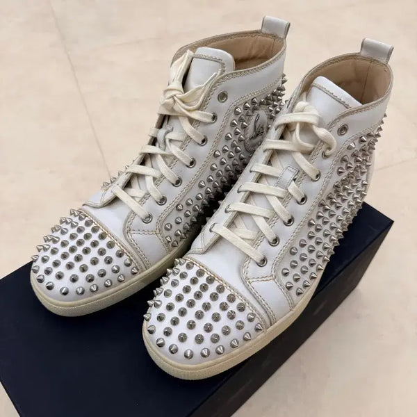 [BUNJANG] Christian Louboutin Studded High-Top Sneakers (White) / [42반] 2회착 크리스찬루부탱 스터드 하이탑 화이트 초기모델