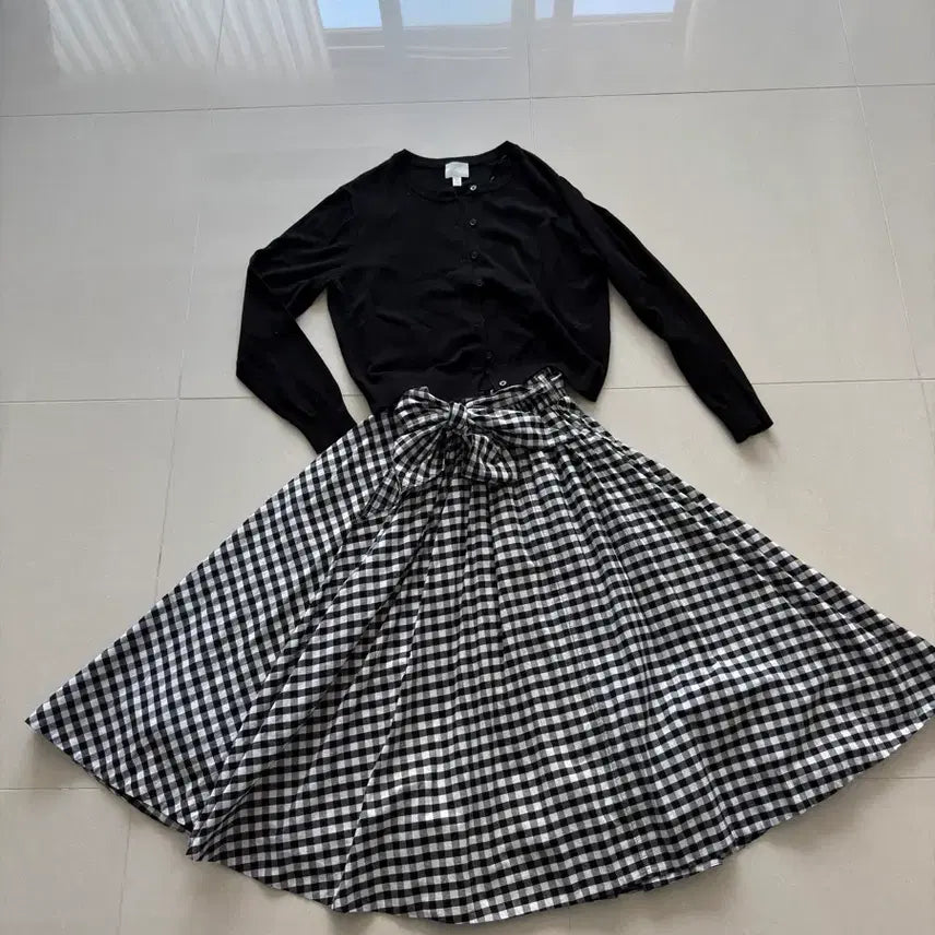 [BUNJANG] Short But Stunning Checkered Flare Skirt/Dress Bundle Set / 쇼트벗스터닝 체크 플레어 스커트/  체크 원피스
