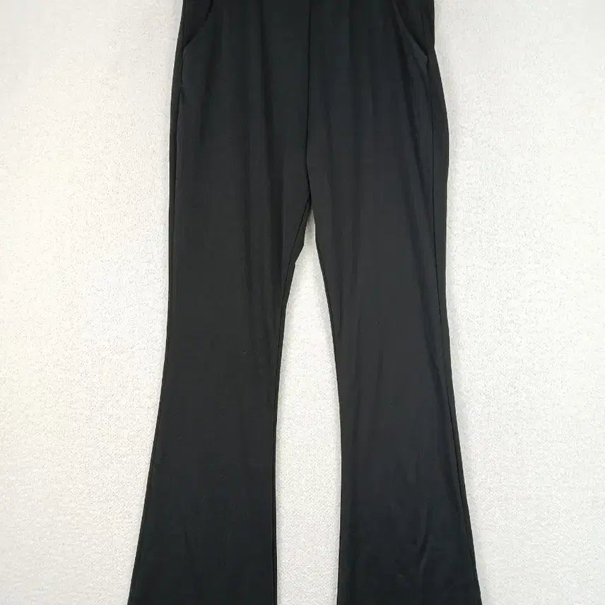 [BUNJANG] Women's Black Leggings Bootcut Training Pants (M) / 여성 블랙 레깅스형 부츠컷 트레이닝 바지(M)