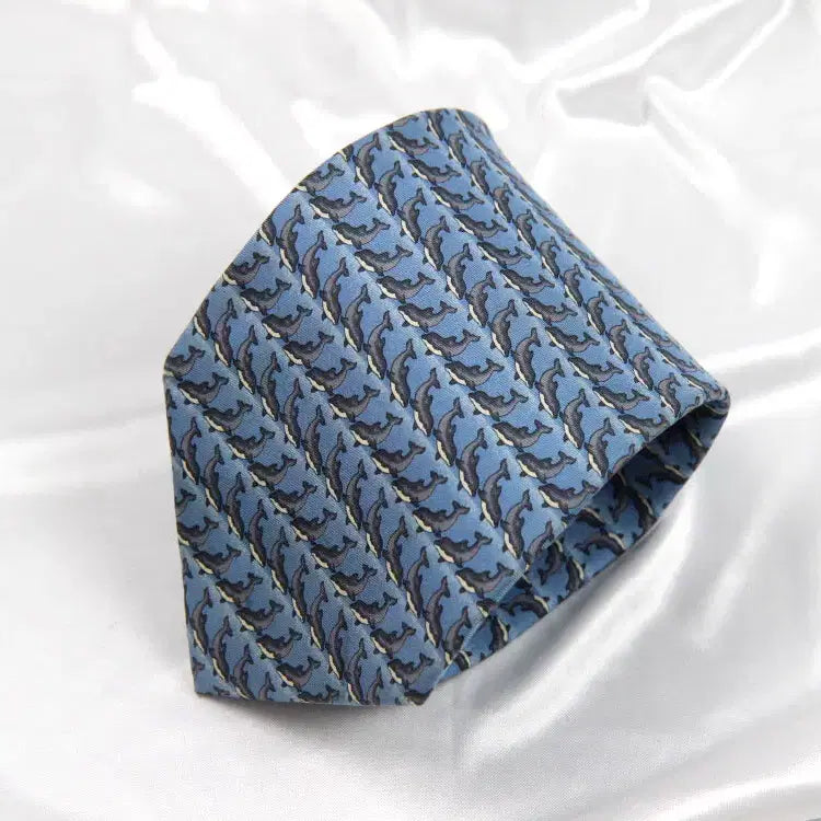 [BUNJANG] Burberry Men's Luxury Silk Necktie 9.4cm / 버버리 9.4cm A-등급 남자 명품 넥타이