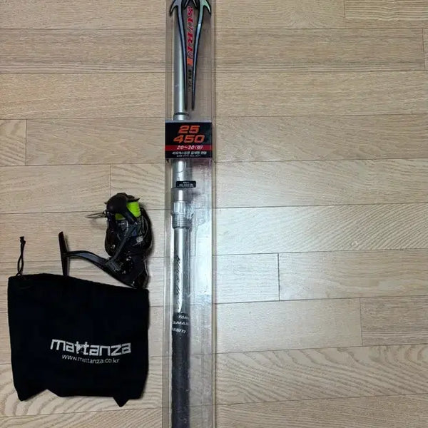[BUNJANG] Black Hole One-Two Rod Martinza Reel Set / 블랙홀 원투대 마틴자 릴 세트
