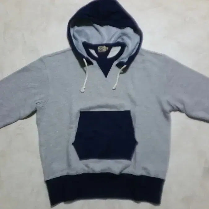 [BUNJANG] Guzberry Ray Hoodie XL / 구즈베리 레이 후드 XL