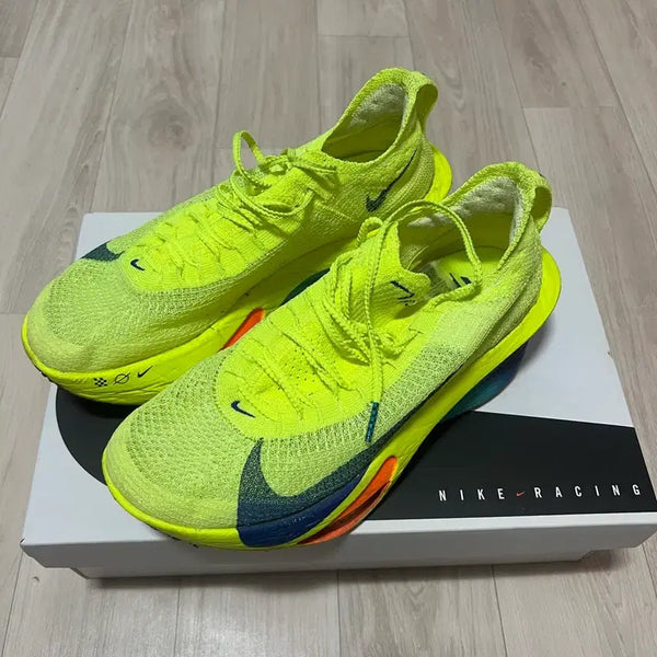 [BUNJANG] Nike Alphafly Next% 3 Volt Running Shoes (Size 260) / 나이키 알파플라이 넥스트 3 볼트 260