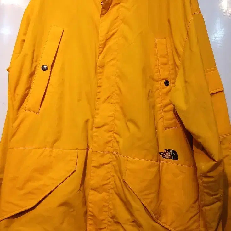 [BUNJANG] The North Face Yellow Windbreaker Jacket / 노스페이스 옐로우 바람막이 자켓