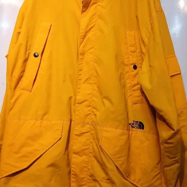 [BUNJANG] The North Face Yellow Windbreaker Jacket / 노스페이스 옐로우 바람막이 자켓