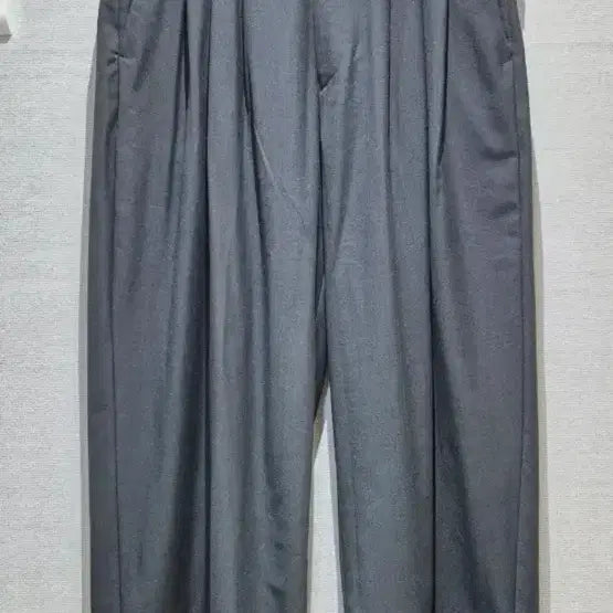 [BUNJANG] Newchiefchic Charcoal Wide Slacks / 뉴치프시크 챠콜 와이드 슬랙스