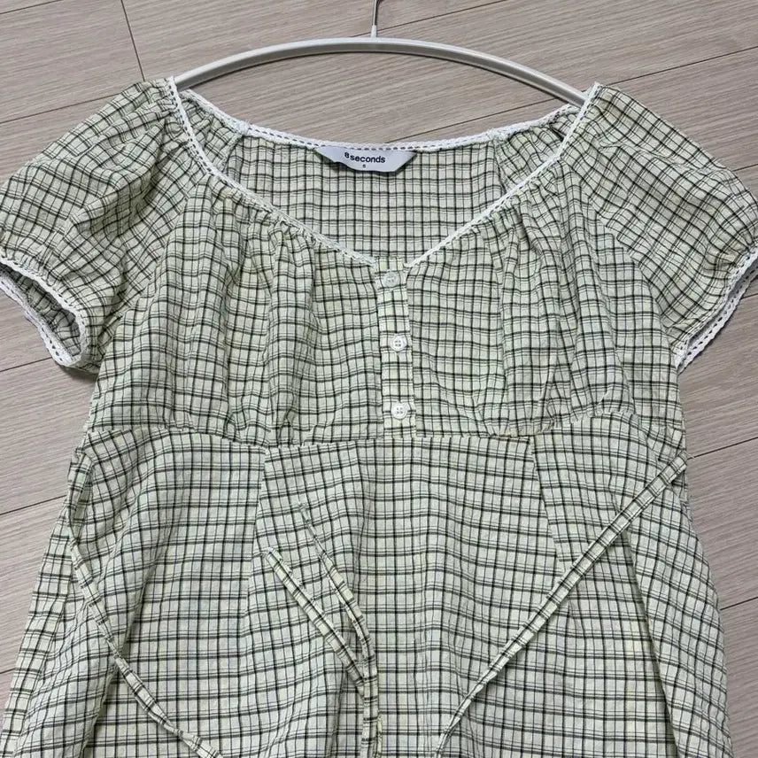 [BUNJANG] 8seconds Checkered Blouse / 에잇세컨즈 체크무늬 블라우스