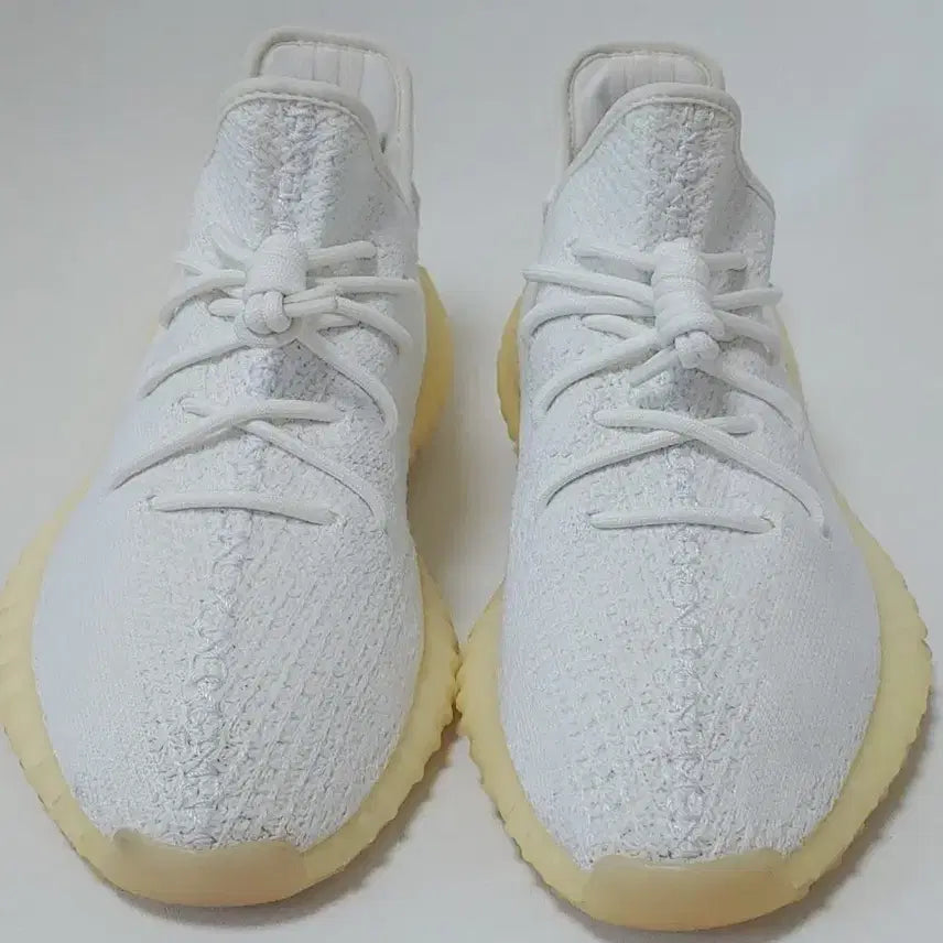 [BUNJANG] Adidas Yeezy Boost 350 V2 Cream Triple White Sneakers / 아디다스 이지 부스트 350 V2 크림/트리플 화이트 285