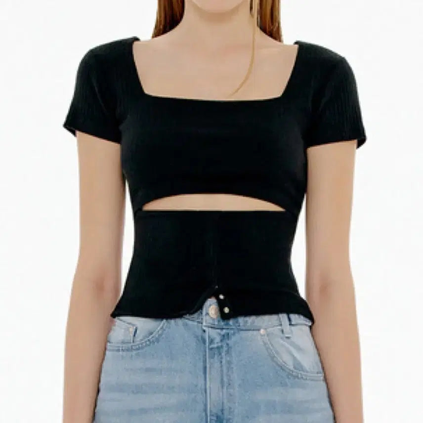 [BUNJANG] YUSE Square Neck Cut Out Snap Top / 유즈 스퀘어넥 컷 아웃 스냅 탑