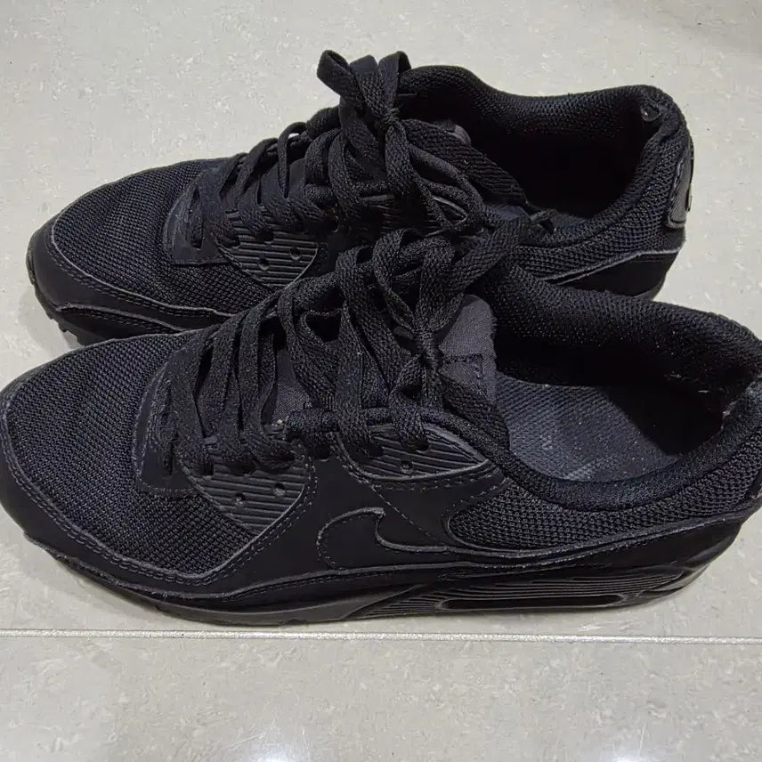 [BUNJANG] Nike Air Max 90 All Black Sneakers / 나이키 에어맥스 90  올블랙 운동화 260mm