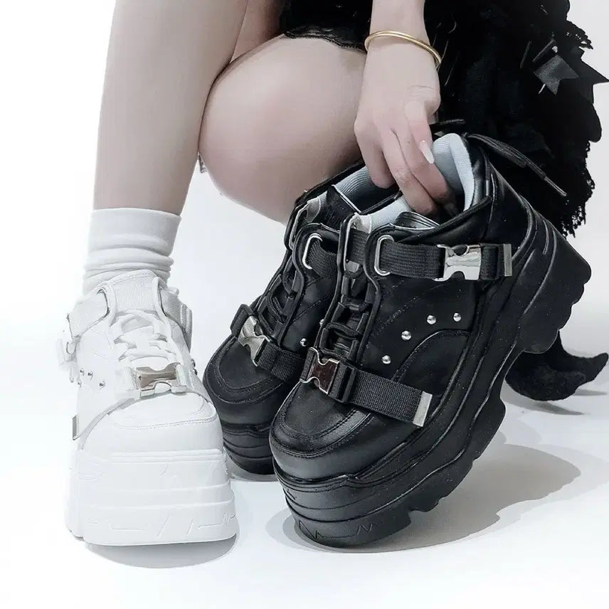 [BUNJANG] Cyberpunk Street Chunky Platform Shoes (2 Colors) / 전학생 서브컬처 사이버 펑크 스트릿 통굽  밴딩 슈즈(2컬러)