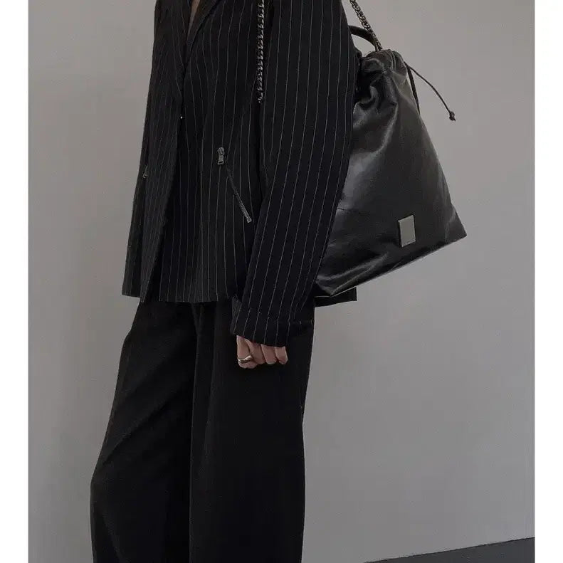 [BUNJANG] Couronne Pilloti Leather Shoulder Chain Bag / 쿠론 필로티 소가죽 숄더체인백