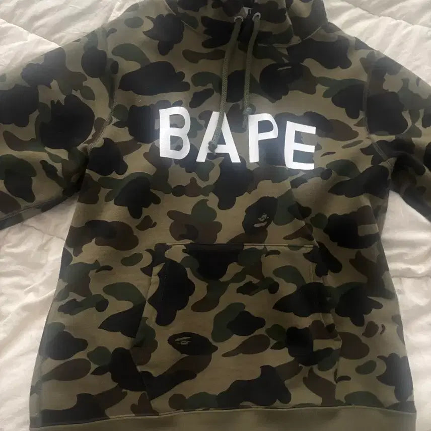 [BUNJANG] BAPE Camo Hoodie / 베이프 카모 후드티