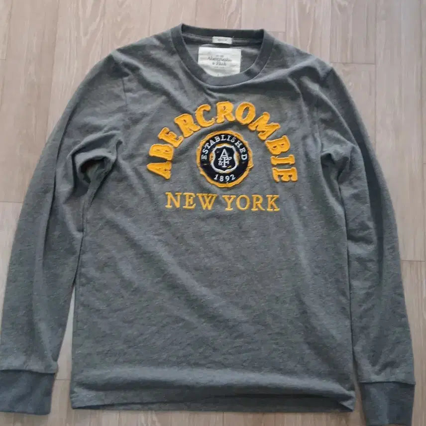 [BUNJANG] Abercrombie & Fitch Vintage Long Sleeve Muscle Fit T-Shirt / 아베크롬비 빈티지 긴팔티셔츠 머슬핏 L