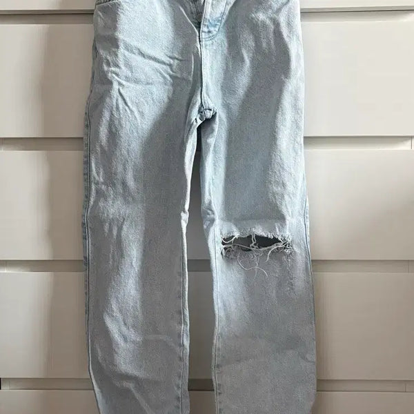 [BUNJANG] Zara Ripped Denim Jeans (Light Wash) / 자라 ripped jeans 찢청 연청 데님 여름 청바지