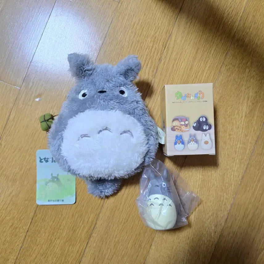 [BUNJANG] Studio Ghibli Totoro Plush Pouch & Figure Bundle Set / 이웃집토토로 인형파우치, 피규어 미사용 새제품 일괄판매