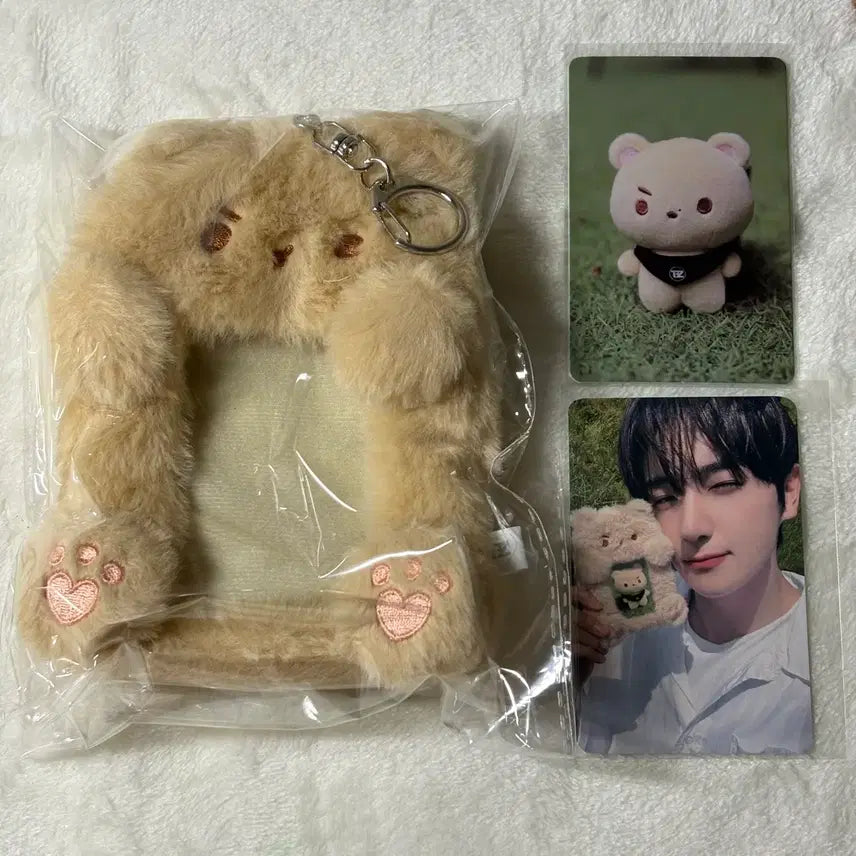 [BUNJANG] The Boyz HyunJae Jener2 Doll Photocard Holder + Photocard / 더보이즈 현재 제너2 인형 포카홀더+포카